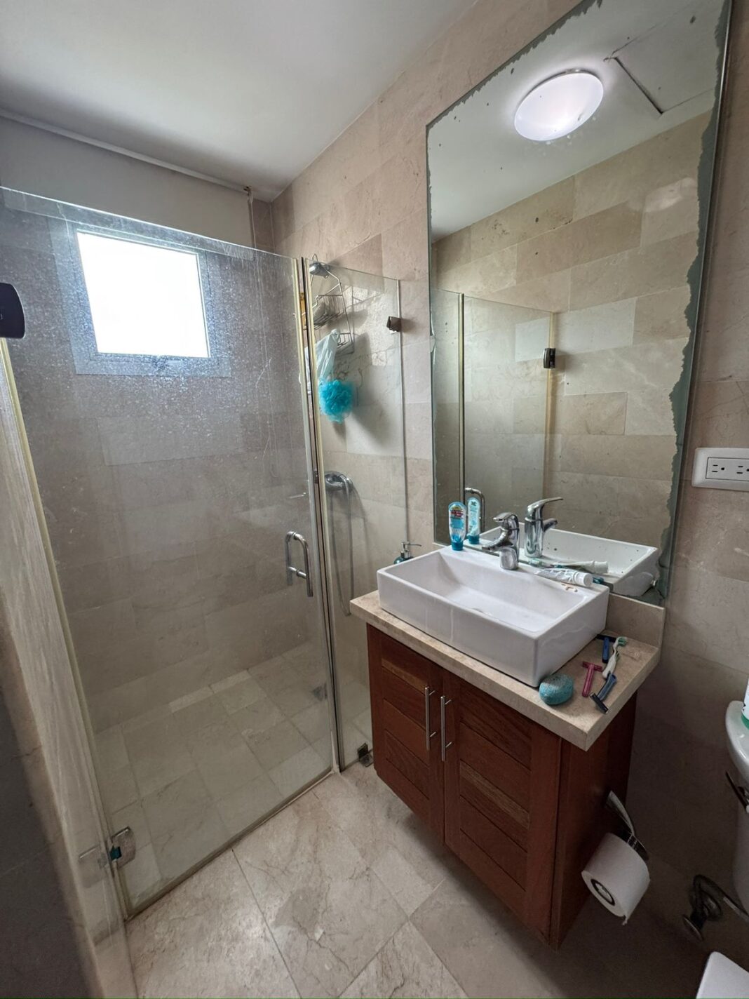 FOTO DE LA BAÑO2 APARTAMENTO GC 00001234